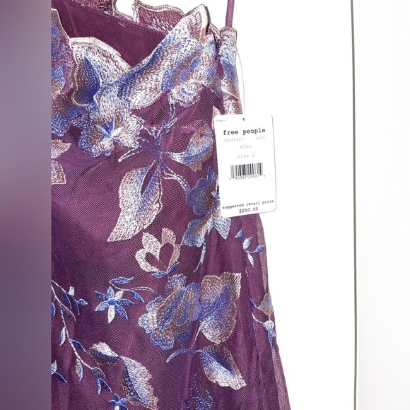 New Free People Rosalie Embroidered Dress 💜 Sz 2 NWT - Picture 10 of 12